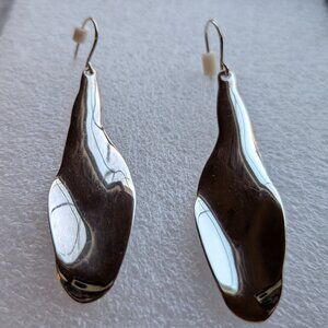 Robert Lee Morris RLM Studio Abstract Zinnia Petal Silver Drop Earrings